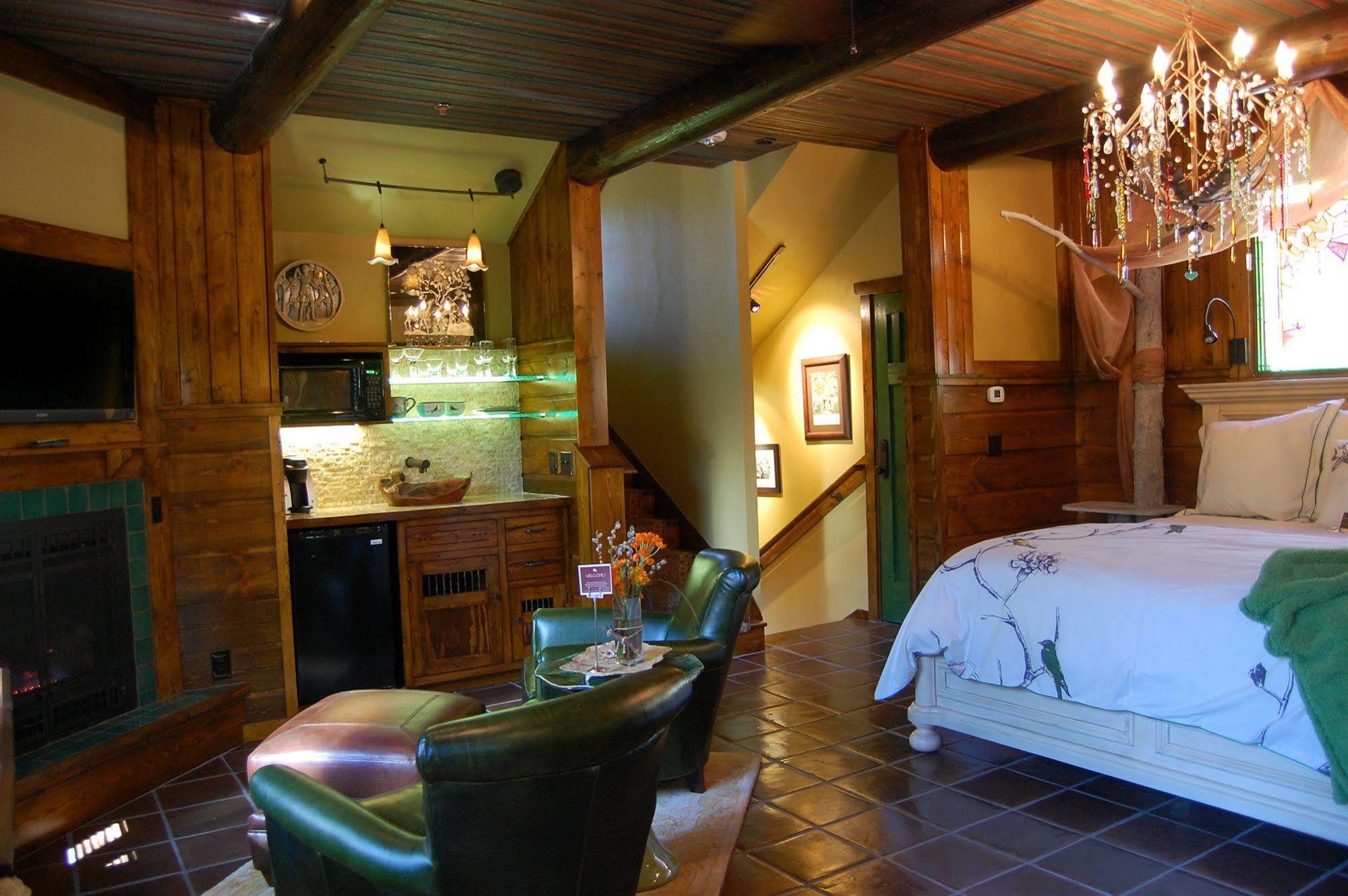 Highland Haven Creekside Inn Evergreen Kültér fotó